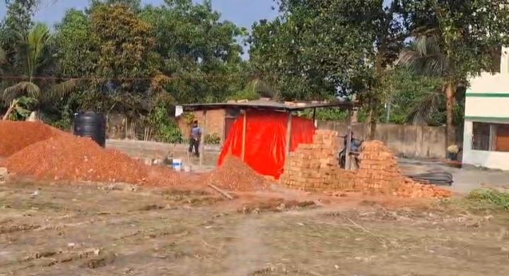 চৌদ্দগ্রামে স্বর্ণ চোরাচালানি চক্র জামায়াতের প্রভাব খাঁটিয়ে নিরীহ ব্যক্তির জায়গা দখলের চেষ্টা!